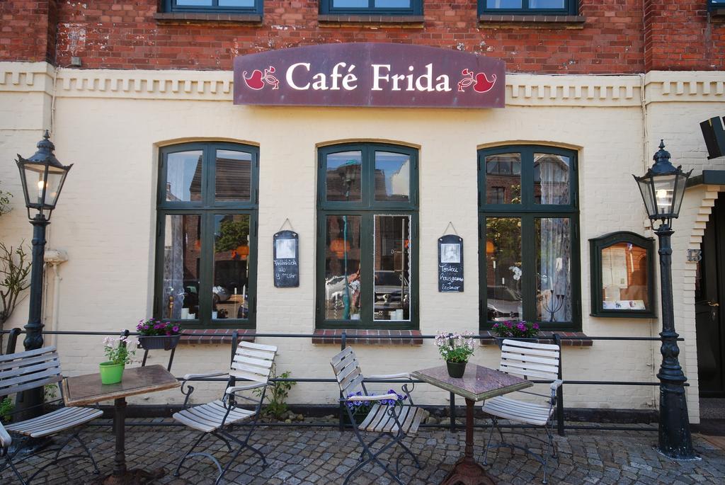 Hotel Cafe Frida Bredstedt Ngoại thất bức ảnh